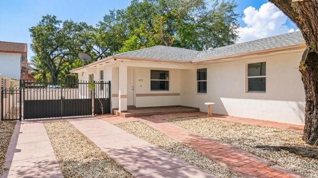 3072 NW 14th St REAR, Miami, FL 33125