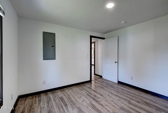 124 Fairridge Road, Johnson City, TN 37604