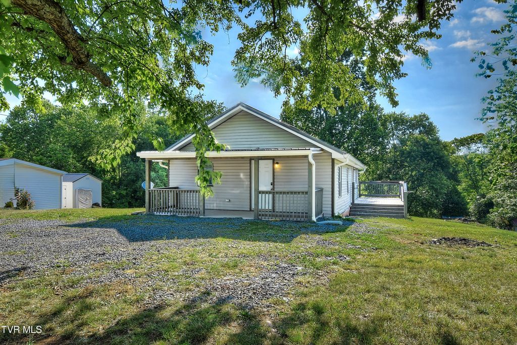 124 Fairridge Road, Johnson City, TN 37604
