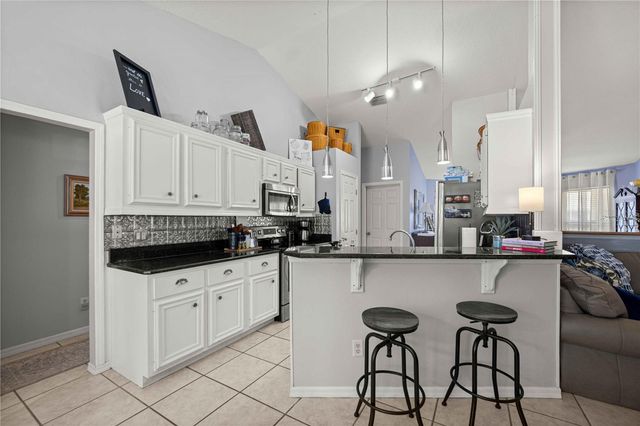 1363 SE 65TH CIRCLE, Ocala, FL 34472