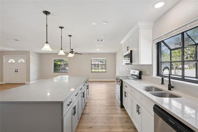 601 E CITRUS STREET, Altamonte Springs, FL 32701