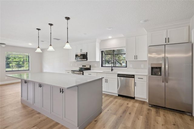 601 E CITRUS STREET, Altamonte Springs, FL 32701
