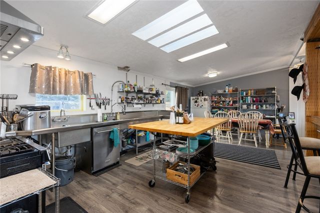 5570 Yellowstone TRAIL, Huntley, MT 59037