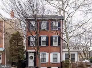 417 DELAWARE, New Castle, DE 19720