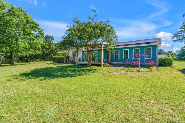 2789 Paz Pl, Pensacola, FL 32506