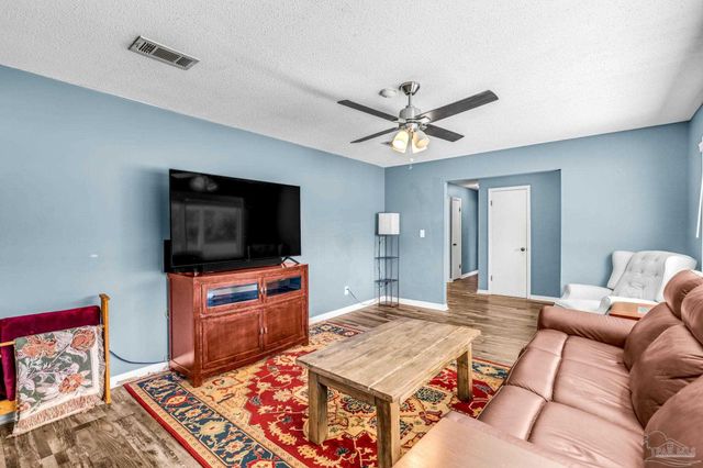2789 Paz Pl, Pensacola, FL 32506