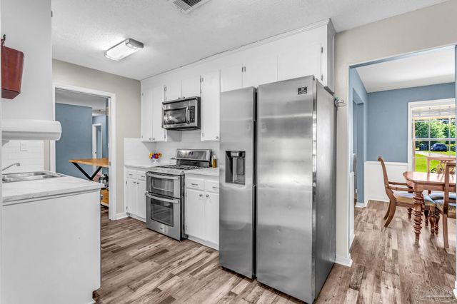 2789 Paz Pl, Pensacola, FL 32506
