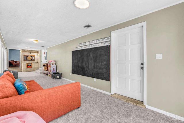 2789 Paz Pl, Pensacola, FL 32506