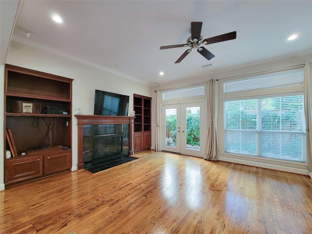 5514 Feagan Street, Houston, TX 77007