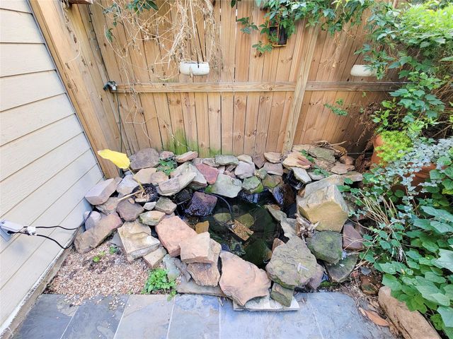 5514 Feagan Street, Houston, TX 77007