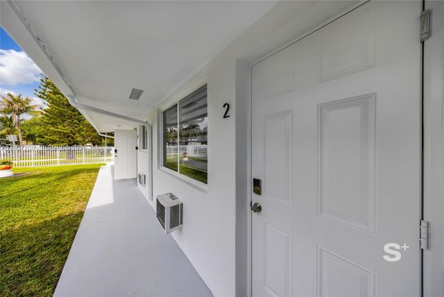 1300 NE 110th St, Miami, FL 33161
