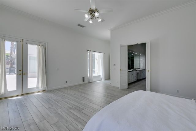 8033 Secret Harbor Court, Las Vegas, NV 89128