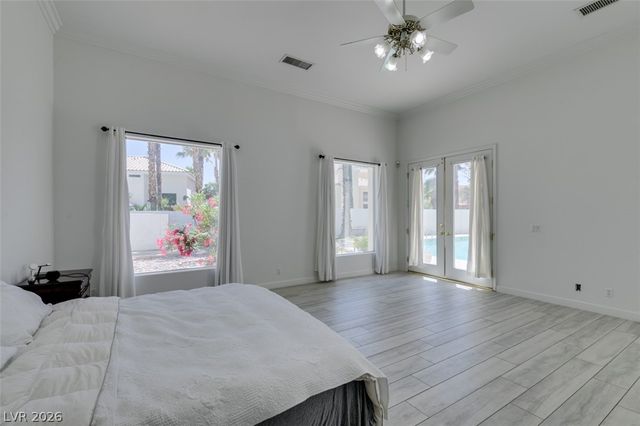 8033 Secret Harbor Court, Las Vegas, NV 89128