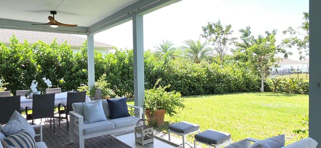 1191 Bushel Creek Xing Crossing, Loxahatchee, FL 33470