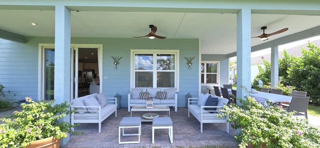 1191 Bushel Creek Xing Crossing, Loxahatchee, FL 33470