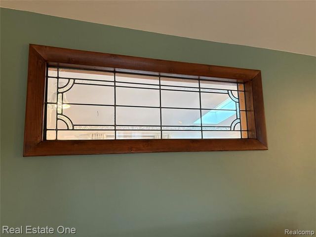 8887 Morrison Avenue, Plymouth, MI 48170