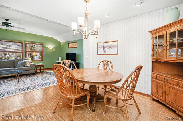 8887 Morrison Avenue, Plymouth, MI 48170