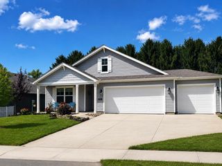 452 Saint James Gate, Newark, OH 43055
