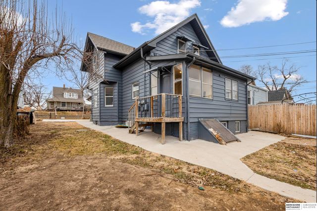 5409 S 22nd Street, Omaha, NE 68107