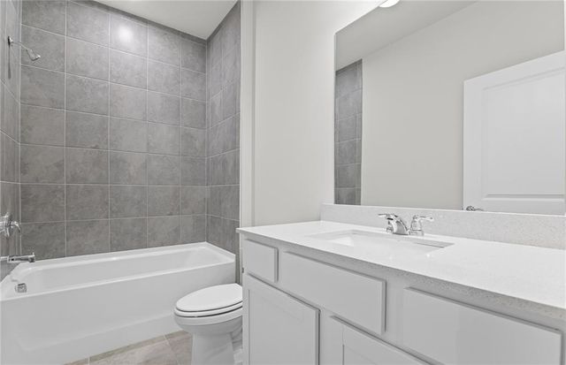 137 Kenney Way, Locust Grove, GA 30248