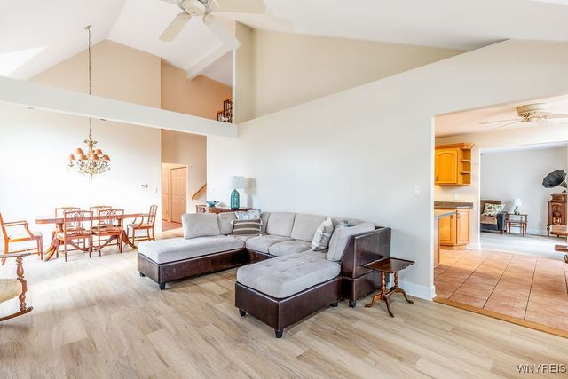 339 White Oak Lane, Grand Island, NY 14072