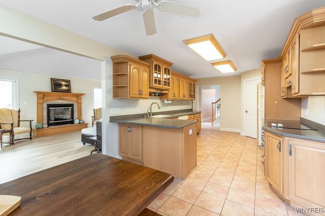 339 White Oak Lane, Grand Island, NY 14072