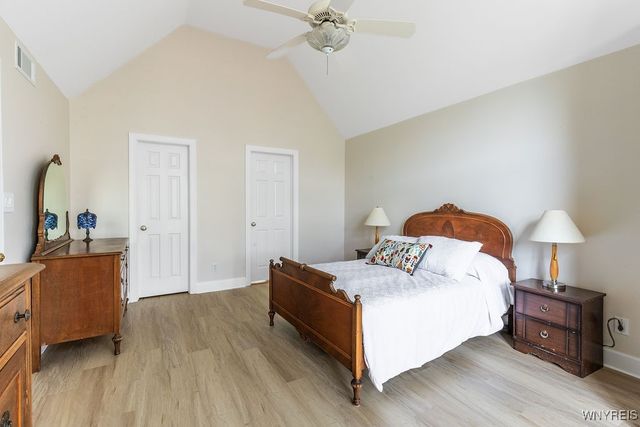 339 White Oak Lane, Grand Island, NY 14072