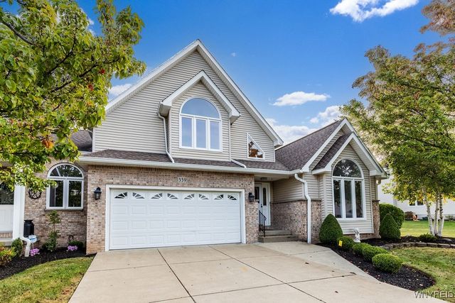 339 White Oak Lane, Grand Island, NY 14072