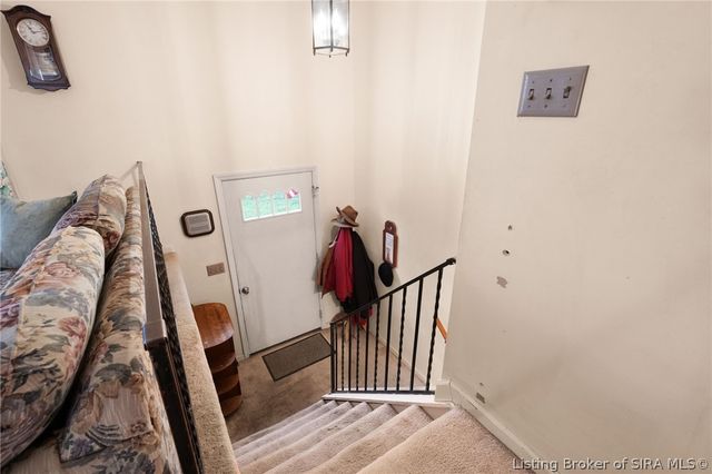 812 Congress Court, Jeffersonville, IN 47130