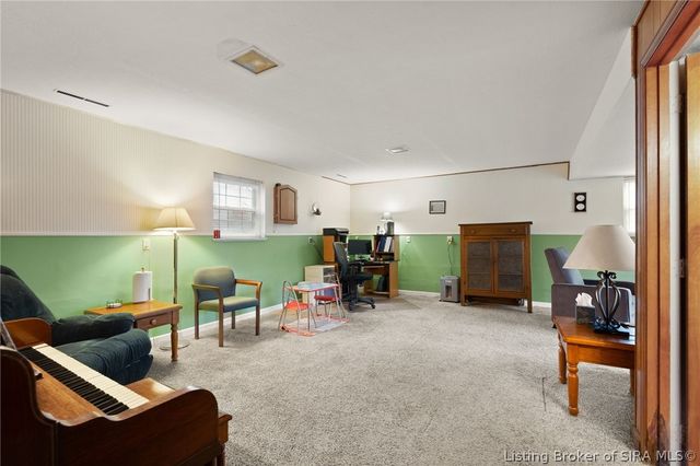 812 Congress Court, Jeffersonville, IN 47130