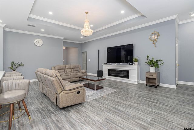 1603 Elk River Rd, Tyler, TX 75703