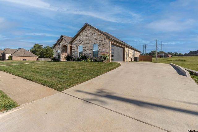 1603 Elk River Rd, Tyler, TX 75703