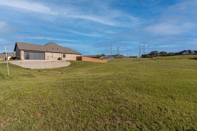 1603 Elk River Rd, Tyler, TX 75703