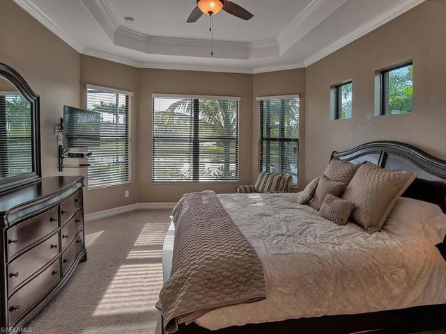 9634 Firenze CIR, Naples, FL 34113