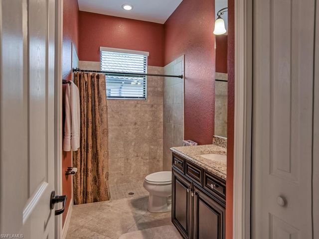 9634 Firenze CIR, Naples, FL 34113