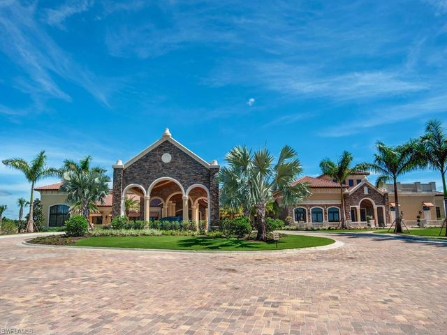 9634 Firenze CIR, Naples, FL 34113