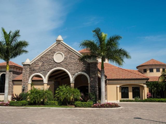 9634 Firenze CIR, Naples, FL 34113