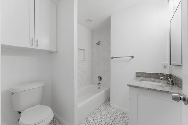 2916 Healey Drive, Dallas, TX 75228