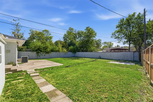 2916 Healey Drive, Dallas, TX 75228