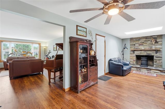 406 W Herr Street, Englewood, OH 45322