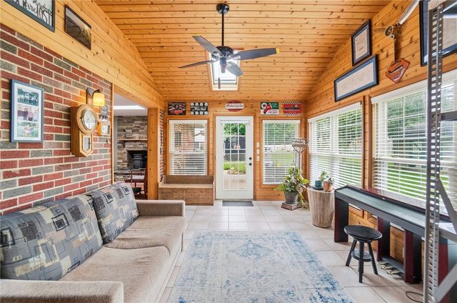 406 W Herr Street, Englewood, OH 45322