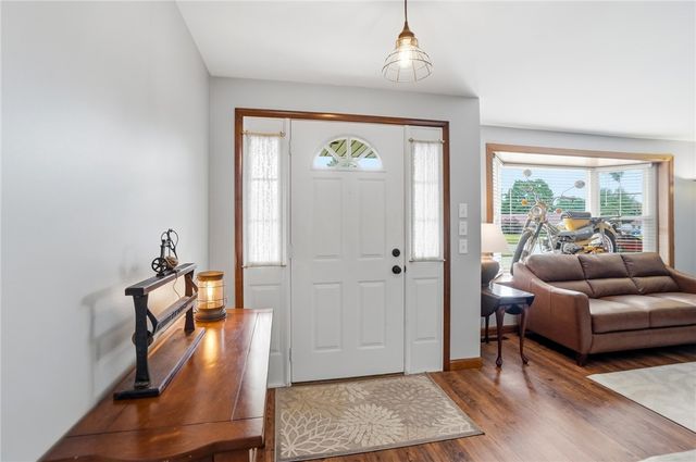 406 W Herr Street, Englewood, OH 45322