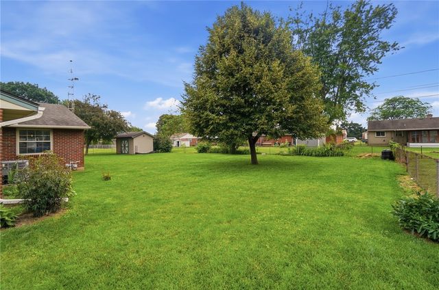 406 W Herr Street, Englewood, OH 45322