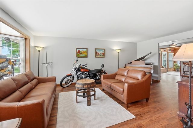 406 W Herr Street, Englewood, OH 45322