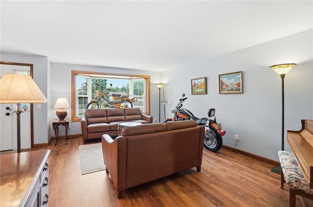 406 W Herr Street, Englewood, OH 45322