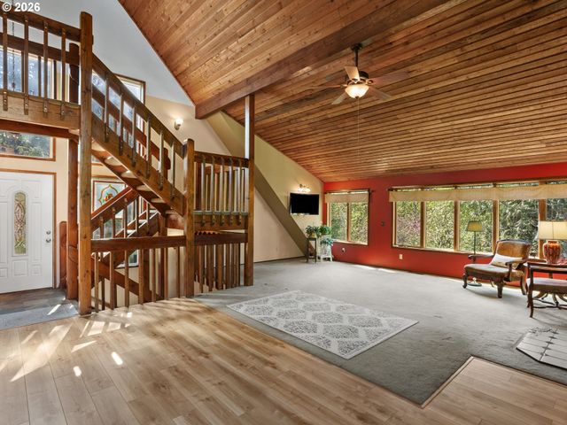 36250 Se HURLBURT Rd, Corbett, OR 97019
