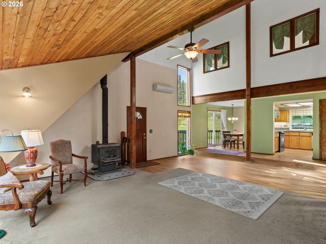 36250 Se HURLBURT Rd, Corbett, OR 97019