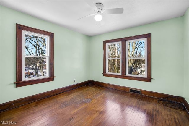 1640 Trinity Place NW, Canton, OH 44709