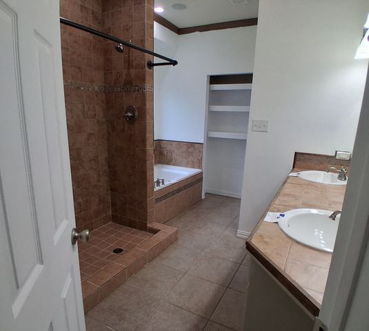 1028 Rs County Road 4261, Emory, TX 75440