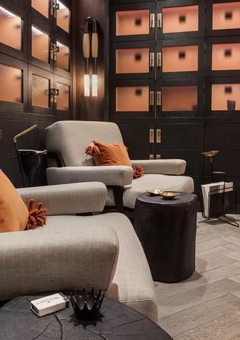 252 South Street 22-C, New York City, NY 10002